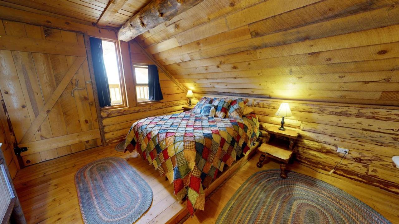 Canyon View Family Cabin, Deck, Tv Room, Games, Bbq, Campfire Monticello Bagian luar foto